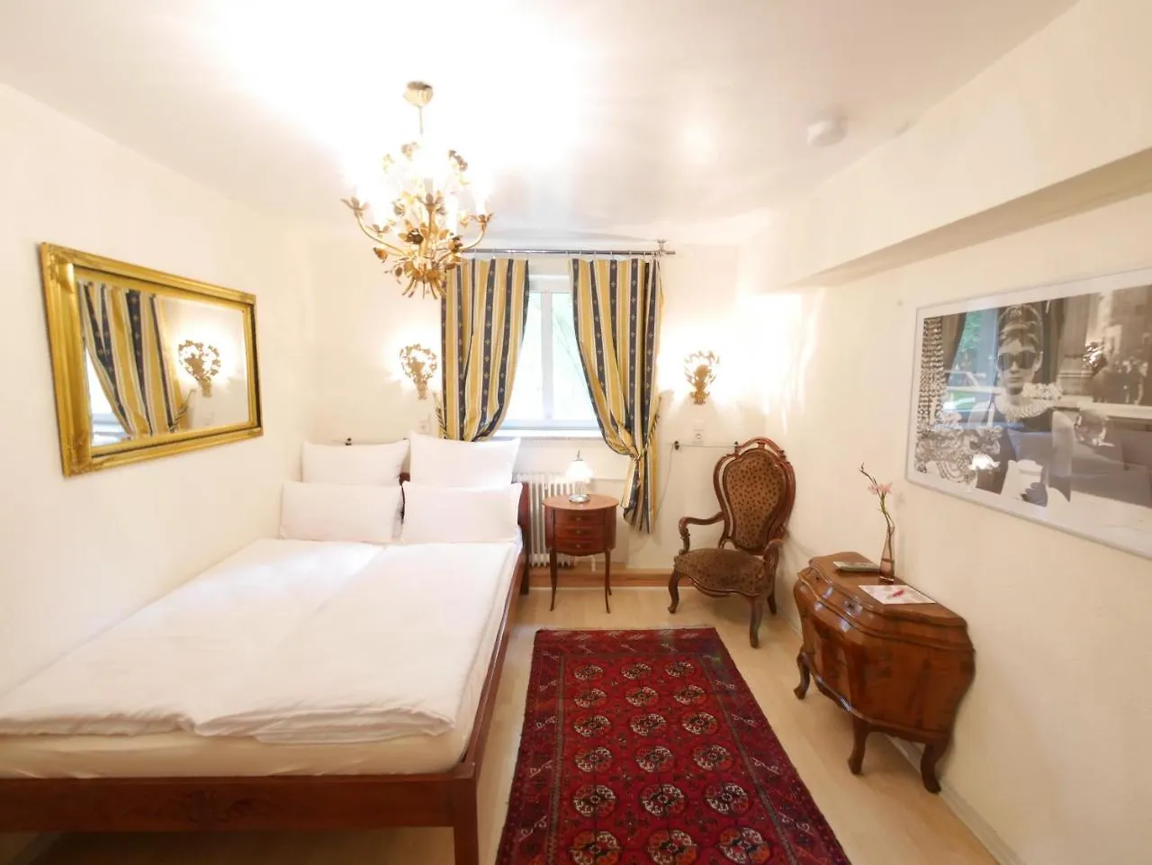 Hotel Rotdorn Берлин